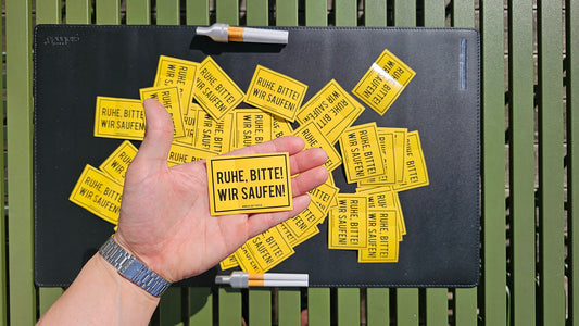"RUHE BITTE WIR SAUFEN" | STICKER | AUFKLEBER | MALLE | FESTIVAL | PARTY
